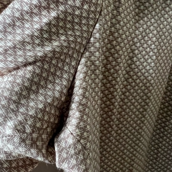 Ellen Tracy Brown and Cream Patterned Trousers - Picture 5 of 11